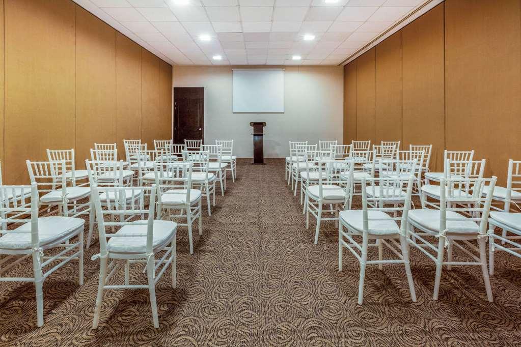 La Quinta By Wyndham Poza Rica Hotell Fasiliteter bilde